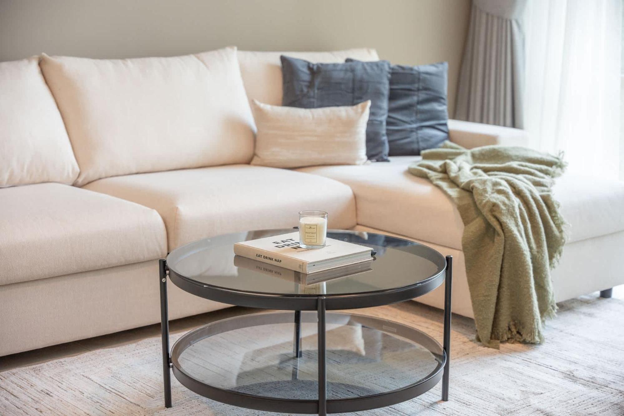 Bright 2br Marina With Modern Touches