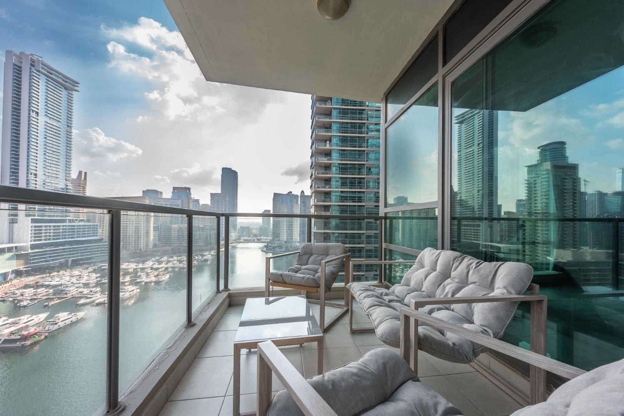 Apartment Bright 2br Marina With Modern Touches