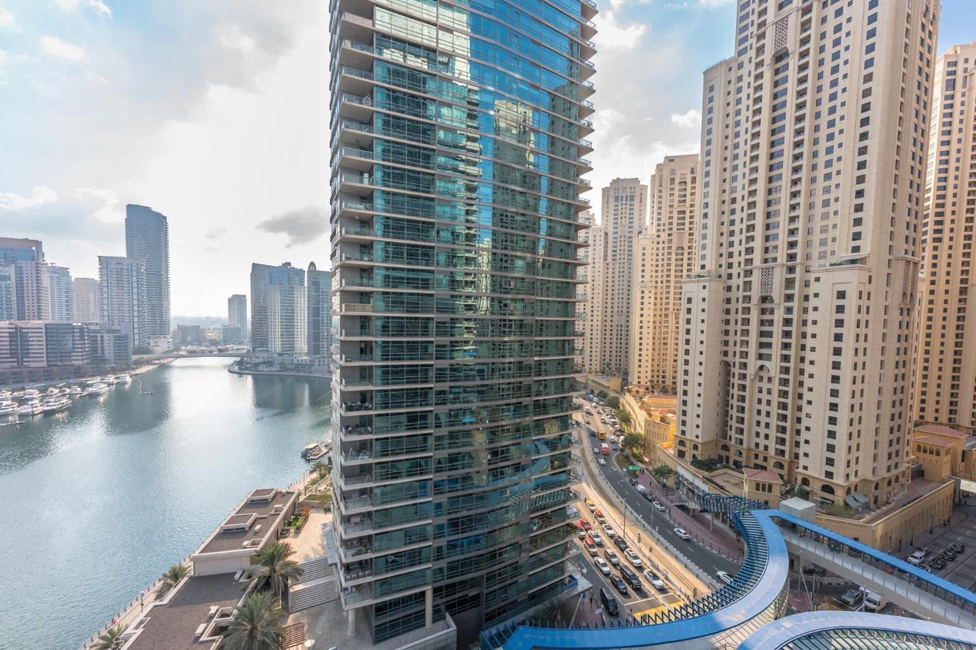 Bright 2br Marina With Modern Touches Apartment