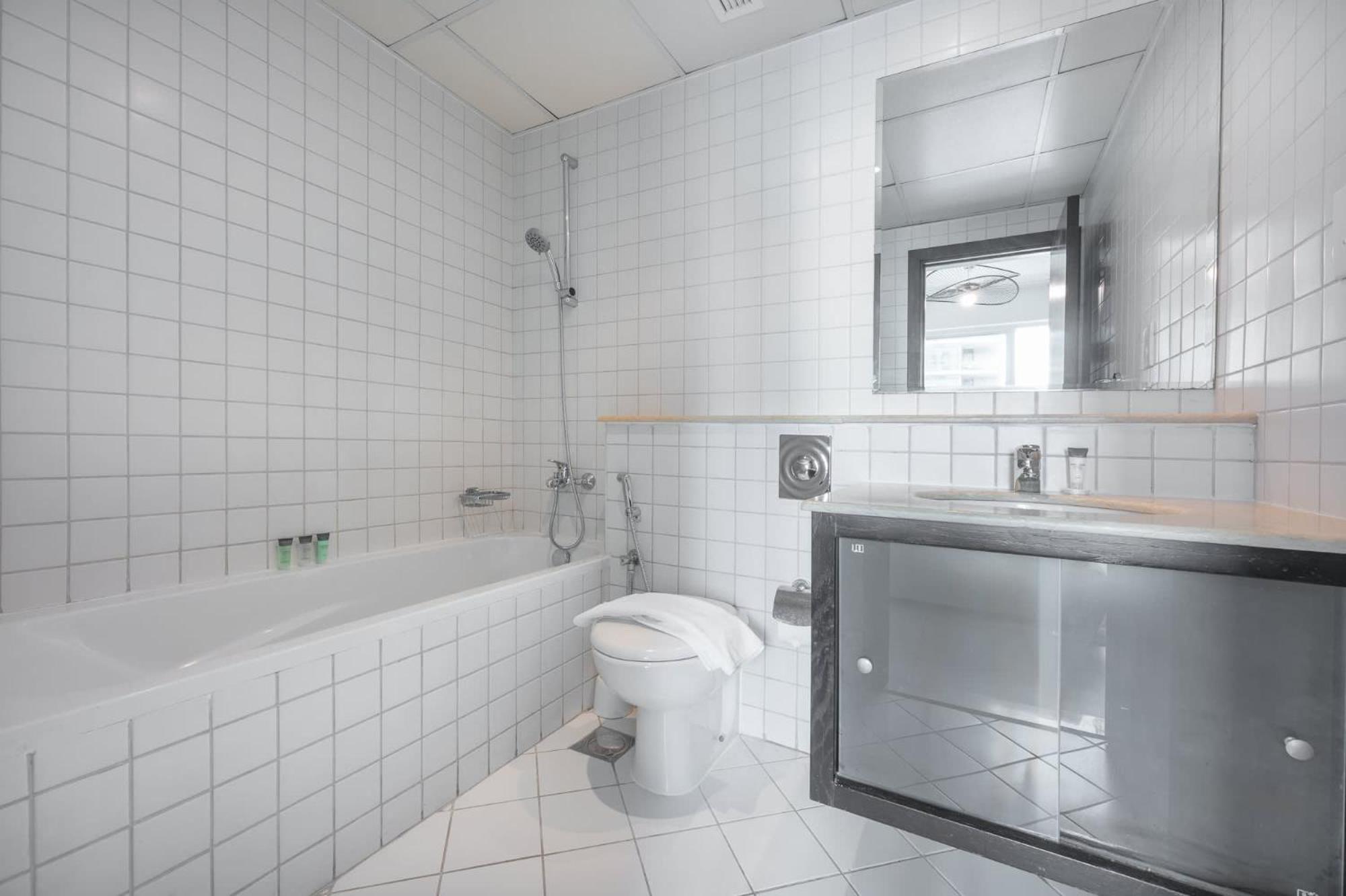 Bright 2br Marina With Modern Touches Apartment *
